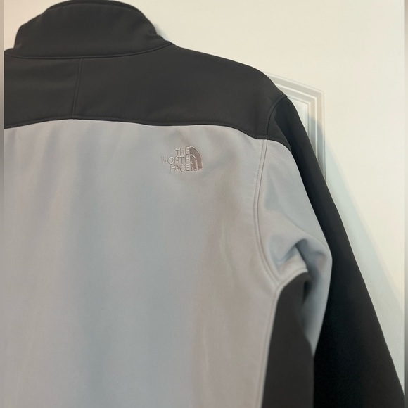 Men’s North Face Apex Bionic Jacket - Picture 6 of 6